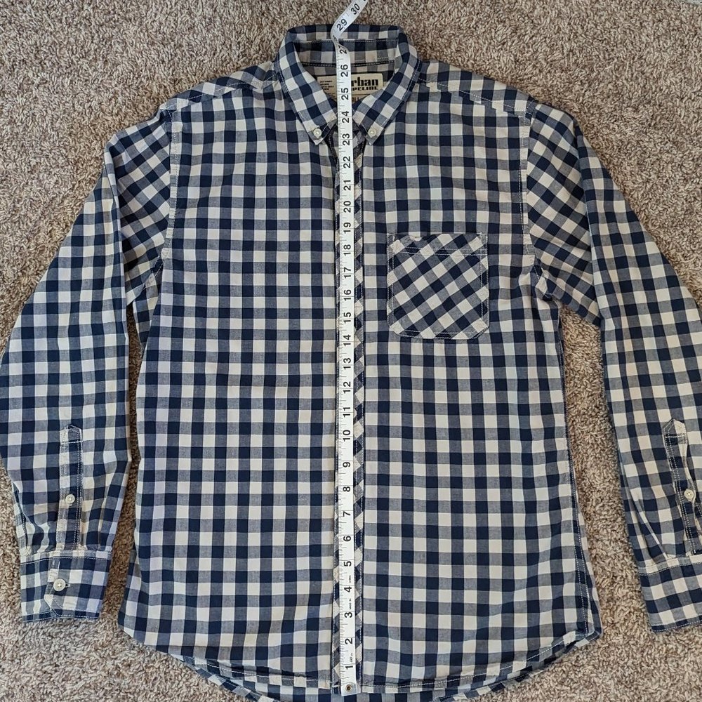 Urban Pipeline Button Down - Picture 5 of 6